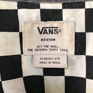 Vans Shirts - Vans checkerboard short sleeve button down shirt Vans Shirts - Vans checkerboard short sleeve button down shirt